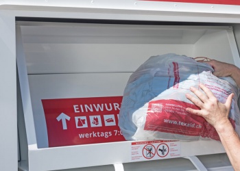 Sammlung an der Straße